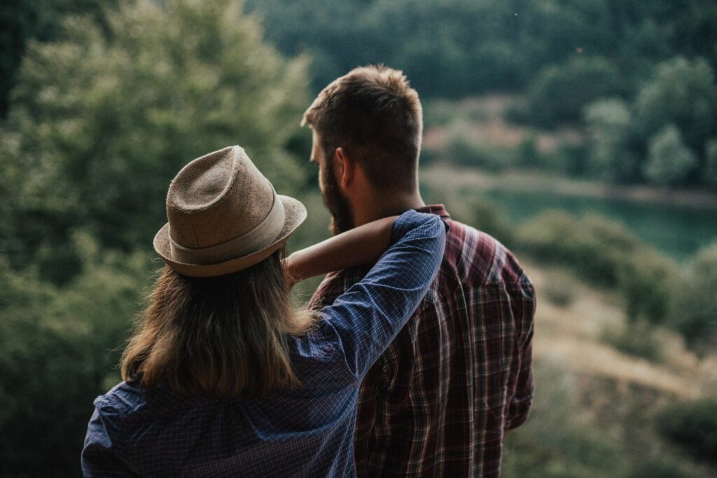 Mariages 1 Couple foret istock 1